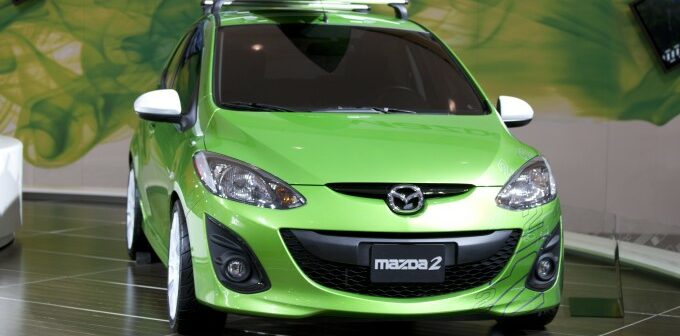 Mazda2 und Madza3: Hybrid-Wagen sind die Zukunft des Autos