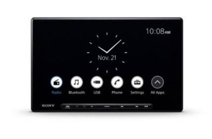 Sony XAV-AX8500: Anpassbares Fahrerlebnis mit HD-Touchscreen und (Foto: Sony Electronics)
